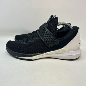 Jordan Trainer 2 Flyknit Black/White AJ7982-001 Men’s 9.5